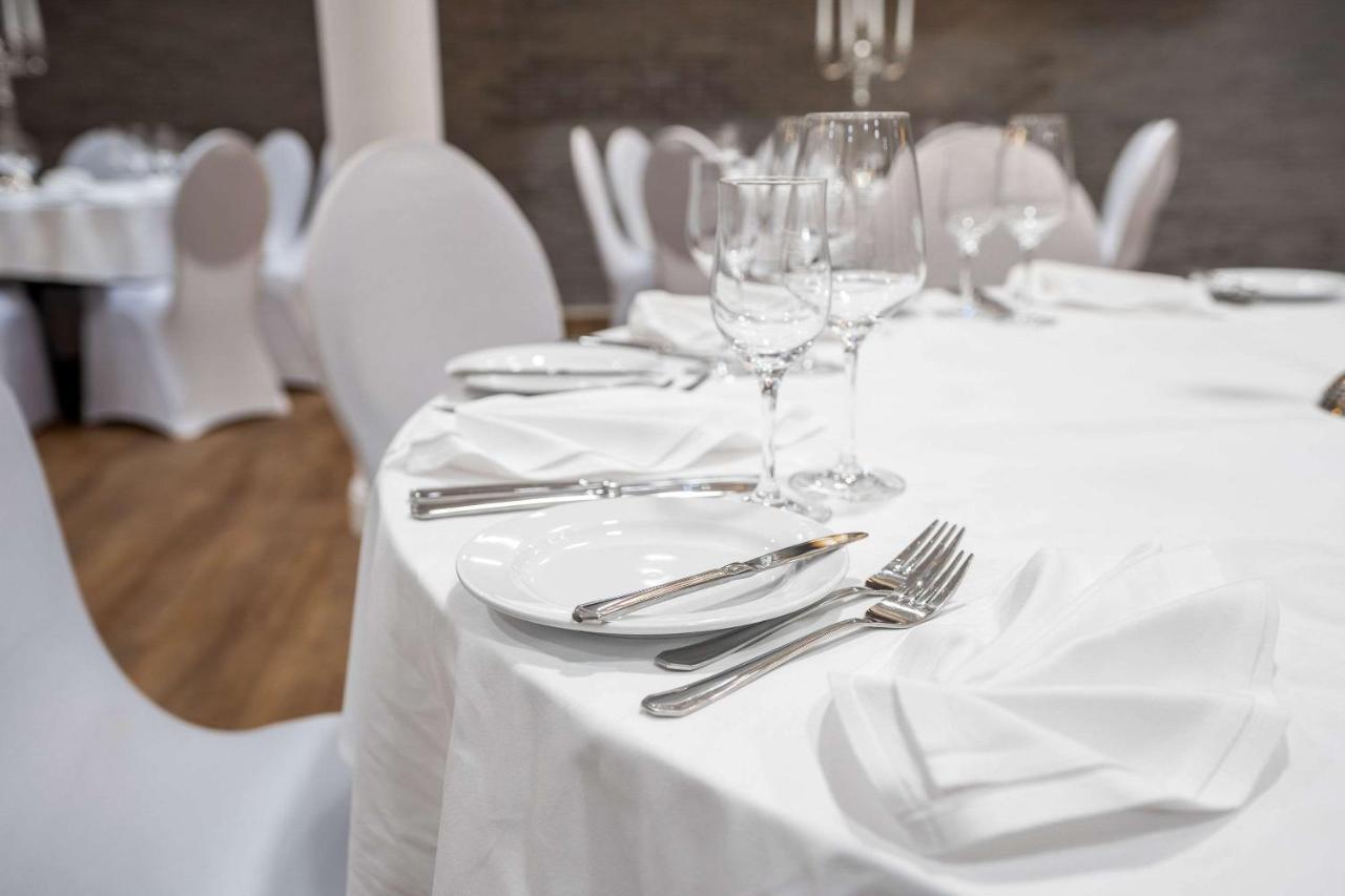 [M]Eat & Stay Hotel Haar Kültér fotó